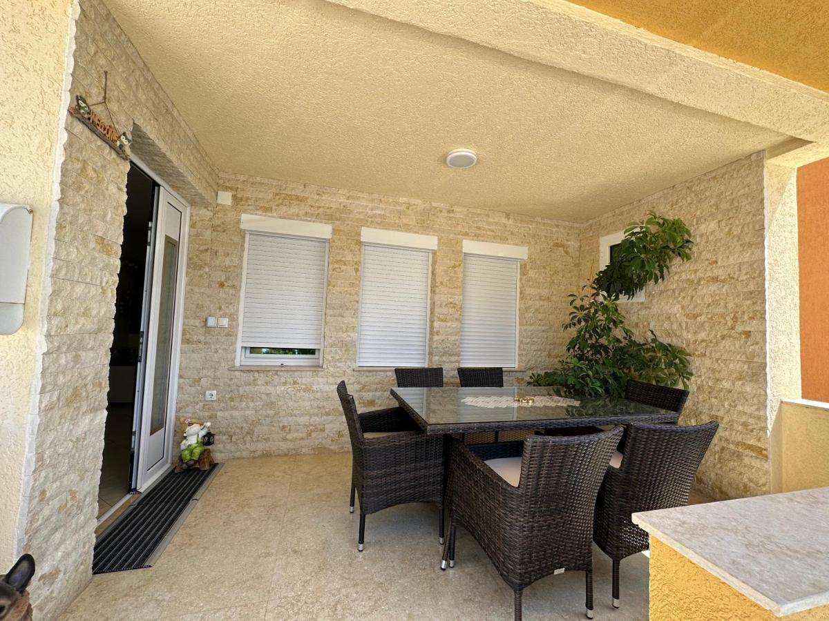Apartments Edona Ούλτσιν Εξωτερικό φωτογραφία
